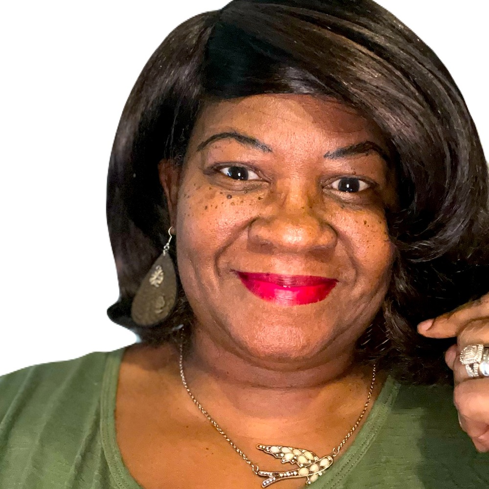 Meet your Posher, Sharyl